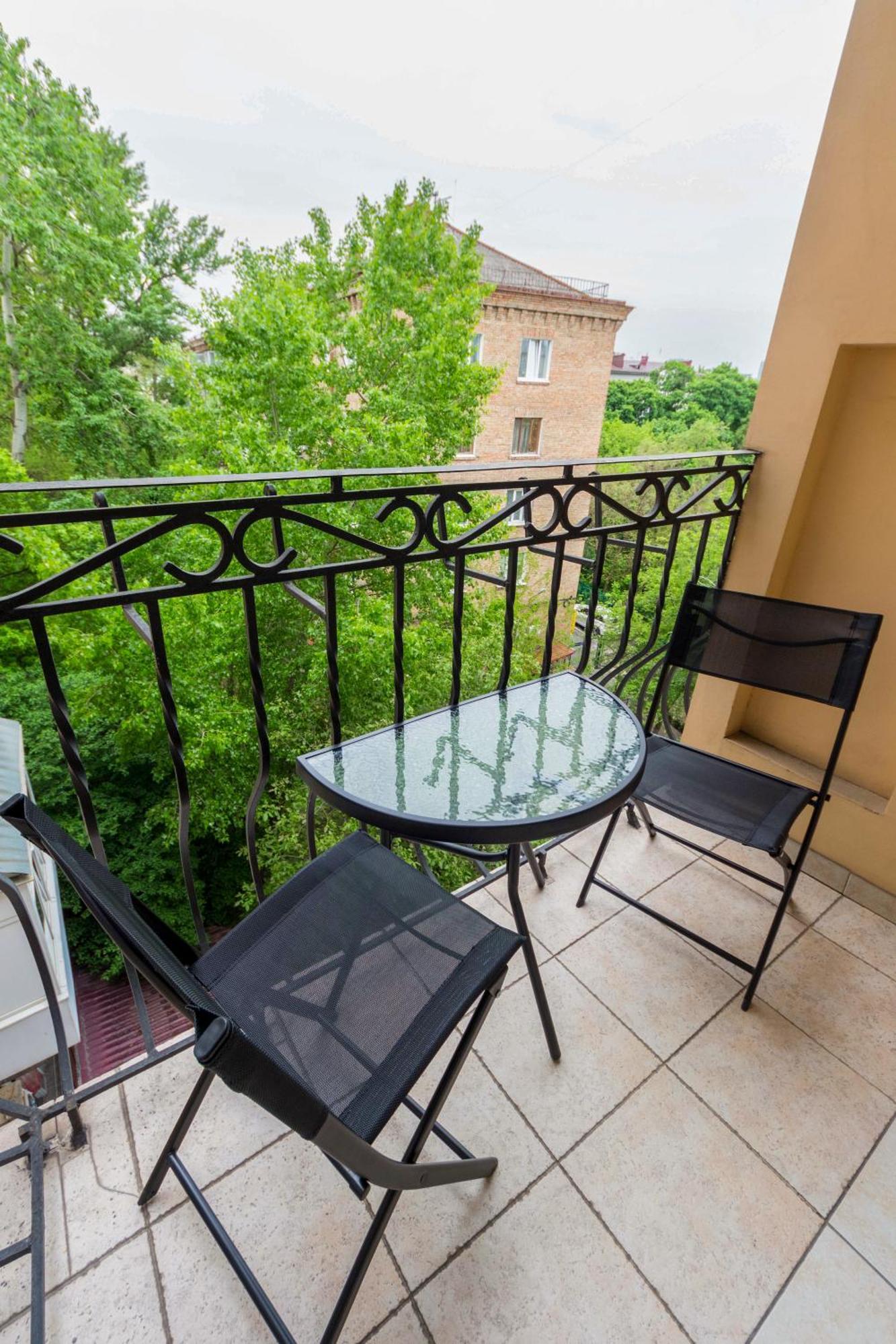 Dayflat Apartments Maidan Area Киев Экстерьер фото